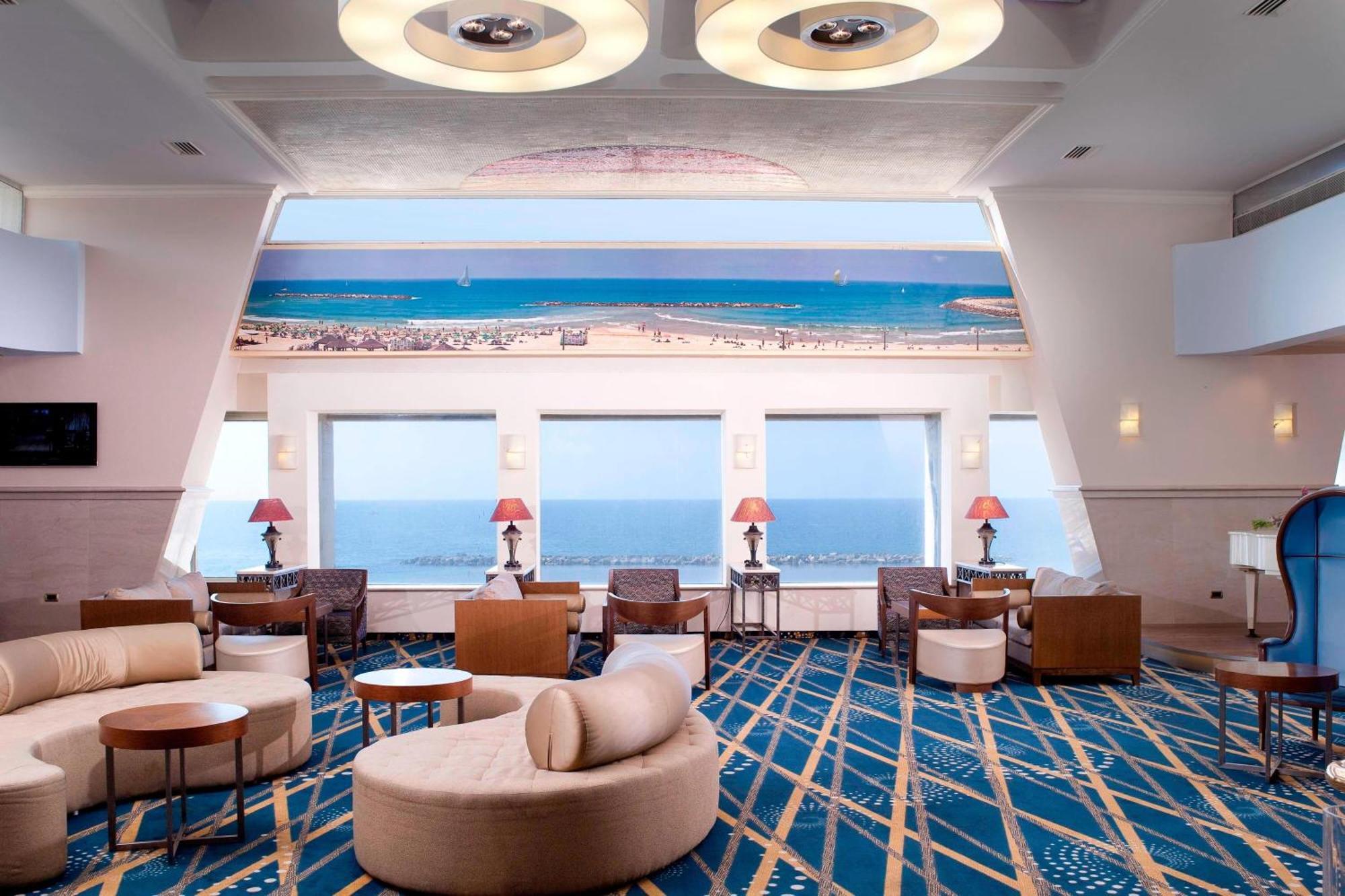 Renaissance Tel Aviv Hotel Экстерьер фото